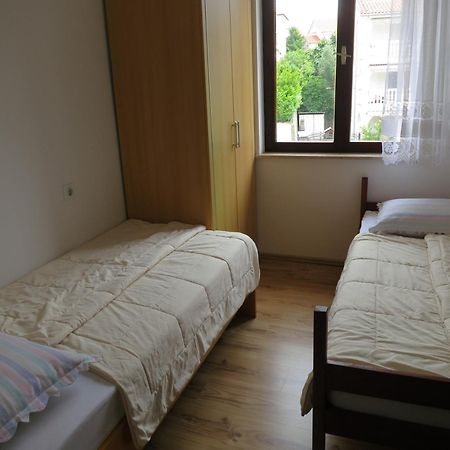 Apartment Josipa Malinska Cameră foto