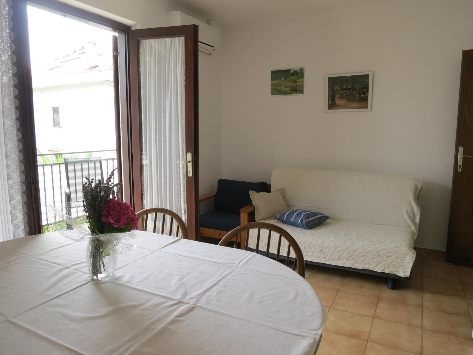 Apartment Josipa Malinska Cameră foto